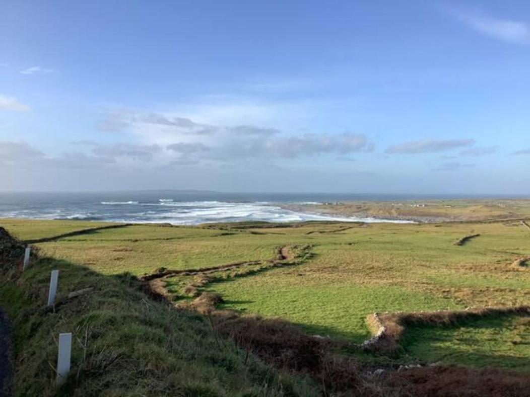 Hardy’s Cottage Doolin Exteriör bild